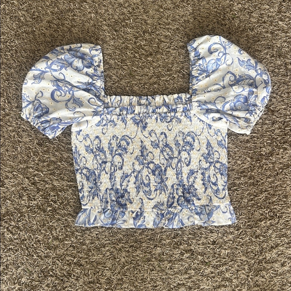 Blue and White Floral Puff Sleeve Top Never Worn